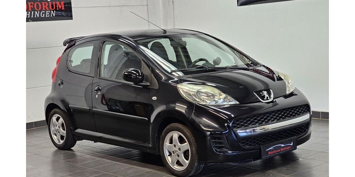 Peugeot 107 129.000 km 2.990 &euro; Hechingen 72379