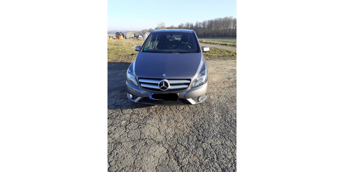 Mercedes-Benz B 200 78.450 km 12.600 &euro; Homberg(Ohm) 35315