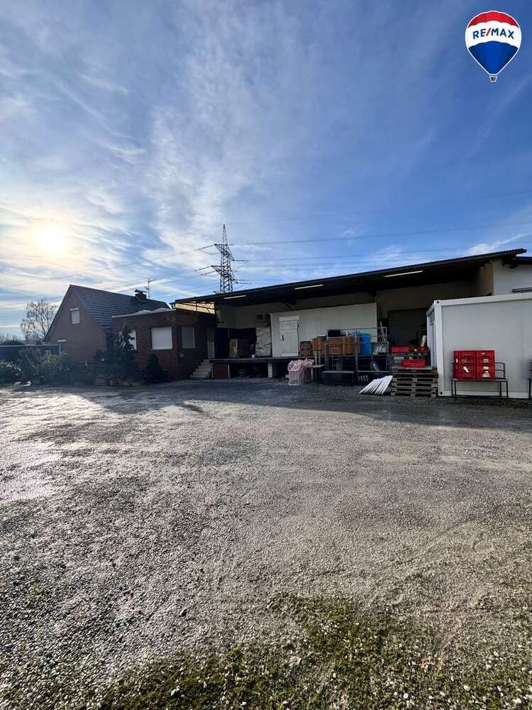 Halle in Paderborn 595.000 € 350 m²