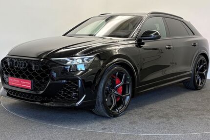Audi RSQ8 2.100 km 149.450 &euro; Weißenburg 91781