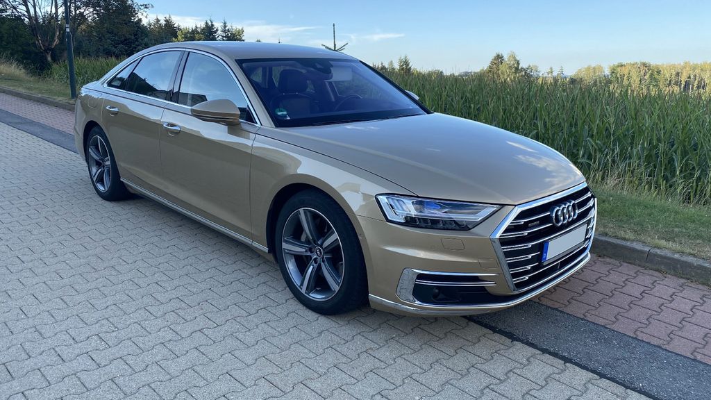 Audi A8 122.000 km 45.900 &euro; Chemnitz 09120
