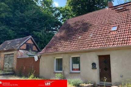 Haus zum Kaufen in Burg Stargard 80.000 € 98 m² 4 zimmer