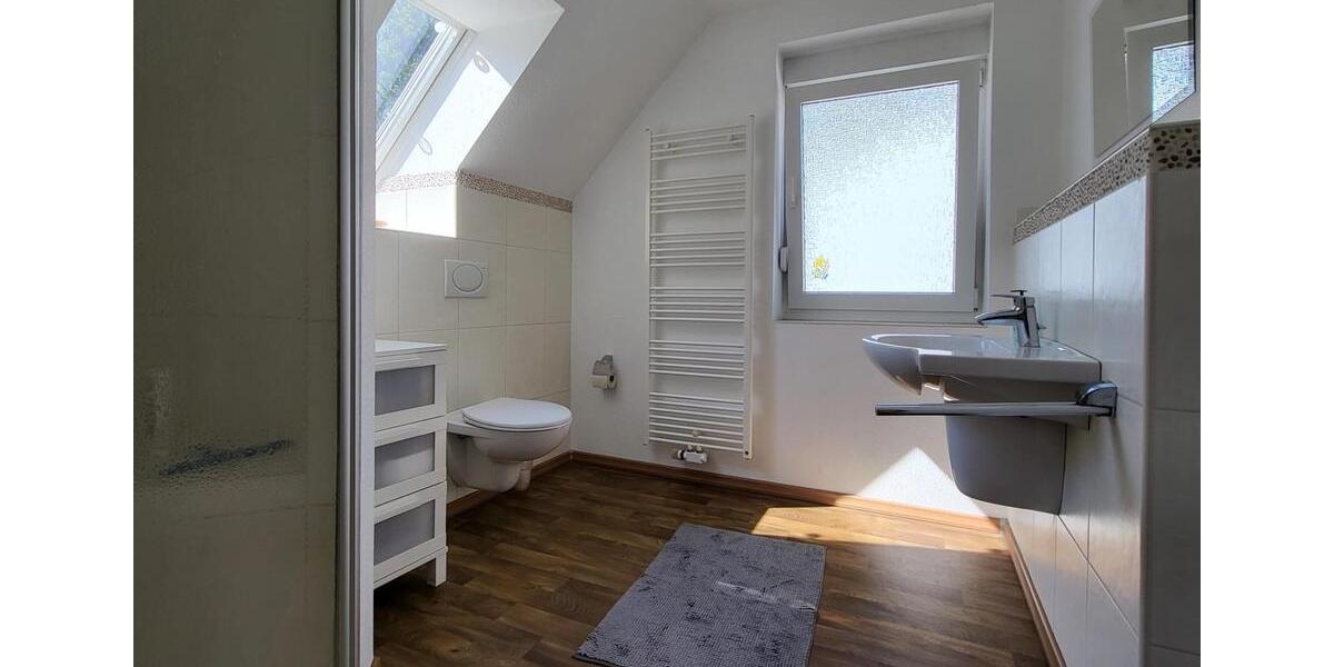 Etagenwohnung Rödinghausen - 3 Zimmer, 103 m&sup2;, 1.200&euro; | Angebot:26695584