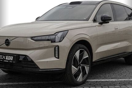 Volvo EX90 2.999 km 71.980 &euro; Hilden 40721