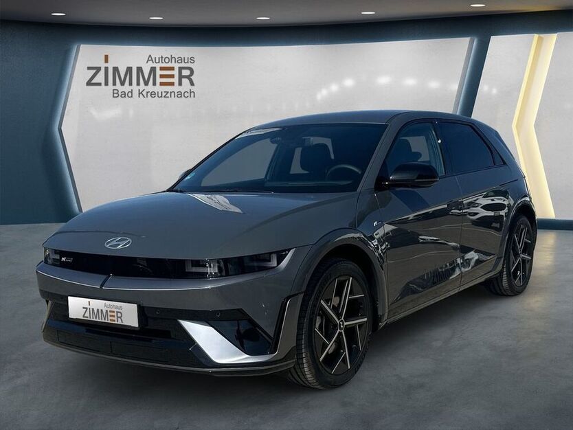 IONIQ