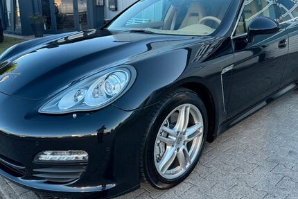 Porsche Panamera 57.611 km 29.900 &euro; Bielefeld 33719