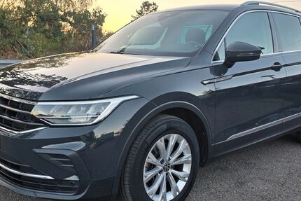 VW Tiguan 189.000 km 16.290 &euro; Kehl 77694