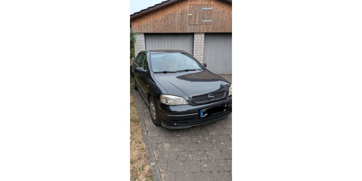 Opel Astra 109.000 km 2.290 &euro; Großbottwar 71723