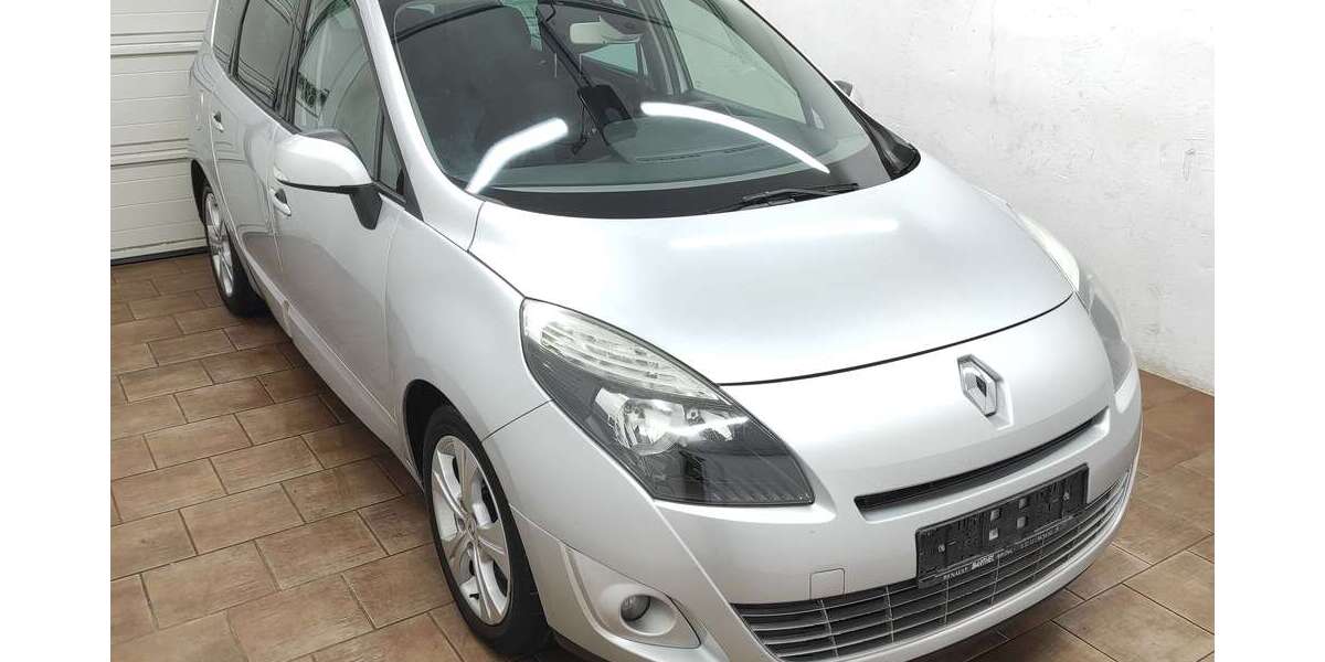 Renault Scenic 207.999 km 2.299 &euro; Bickenbach 64404