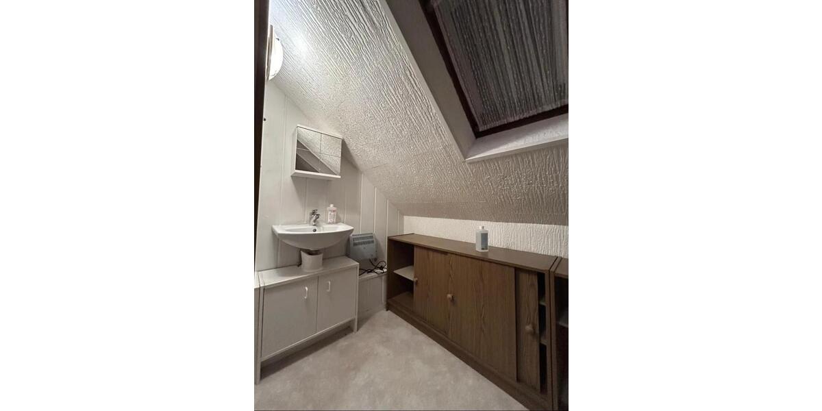 Dachgeschoßwohnung Bad Sobernheim - 3 Zimmer, 90 m&sup2;, 750&euro; | Angebot:25323613