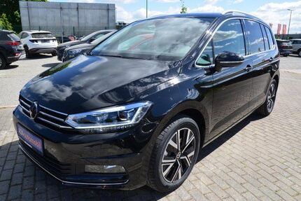 VW Touran 6.576 km 39.870 € Neuruppin 16816