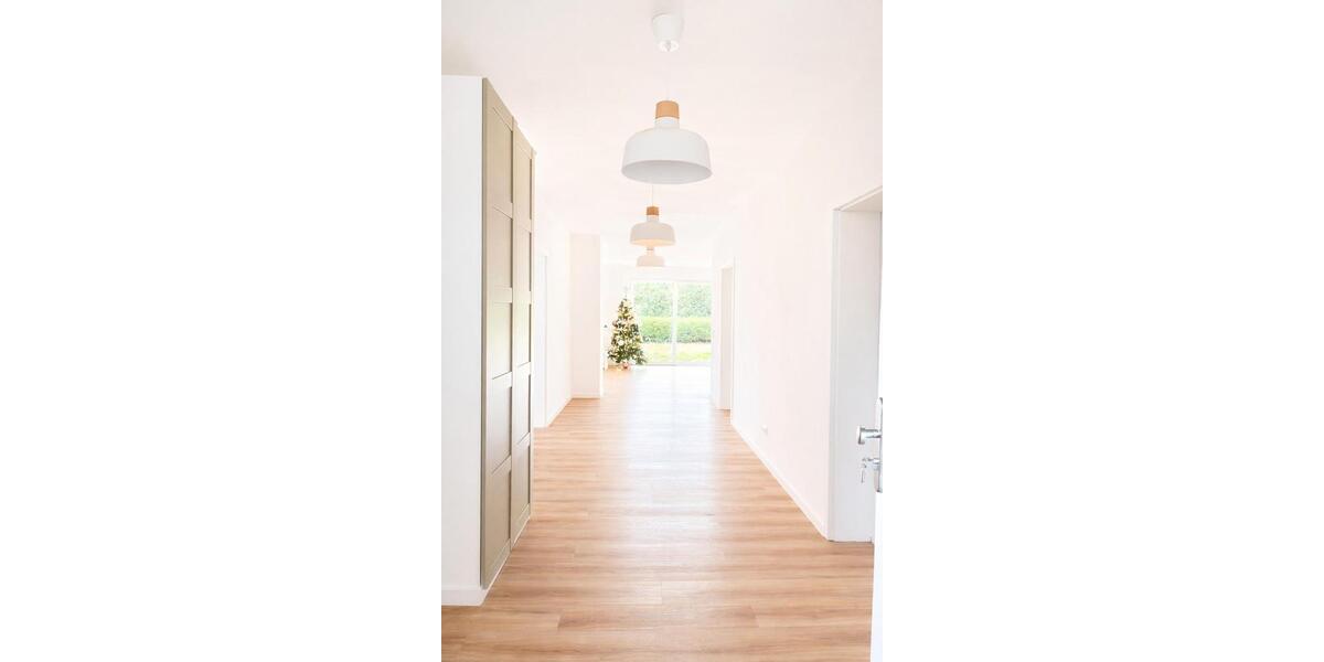 Erdgeschoßwohnung Wendeburg - 3 Zimmer, 120 m&sup2;, 2.100&euro; | Angebot:25173464