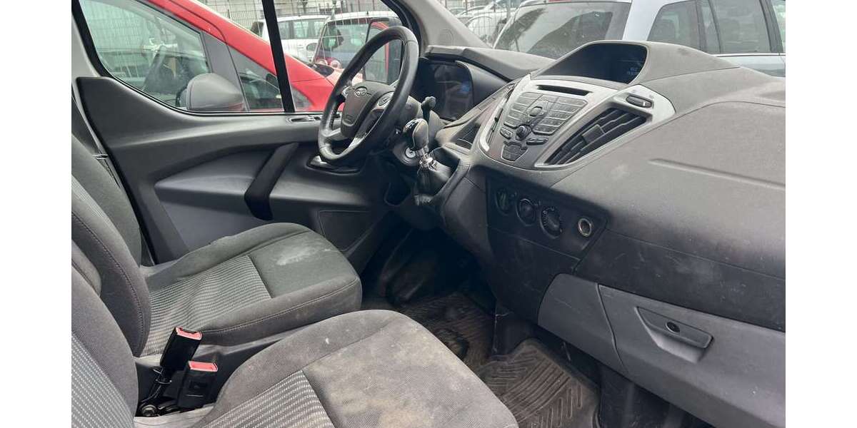 Ford Transit Custom 238.000 km 3.999 &euro; Bremen 28199