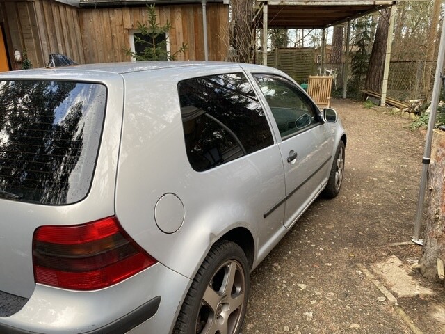 VW Golf IV 130.000 km 2.400 &euro; Diensdorf-Radlow 15864