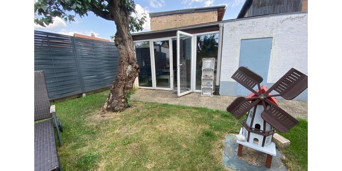 Mehrfamilienhaus, Wohnhaus Weiden in der Oberpfalz - 7 Zimmer, 154 m&sup2;, 1.600&euro; | Angebot:26377748