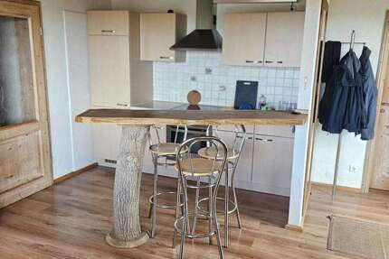 WG-Zimmer in Friedrichshafen 500 € 12 m² zimmer