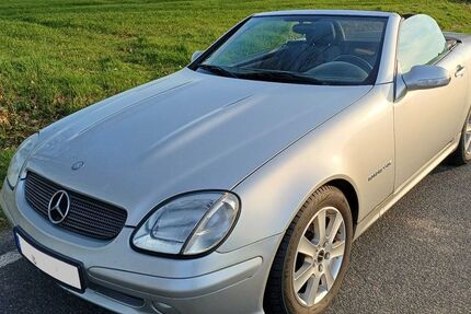 Mercedes-Benz SLK 200 250.421 km 3.500 &euro; Rinteln 31737