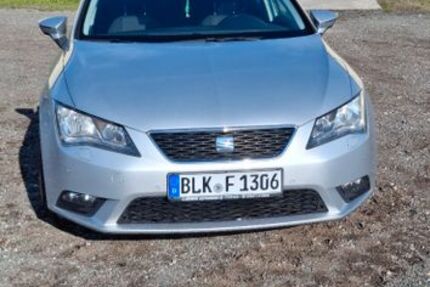 Seat Leon 106.000 km 12.700 € Lanitz-Hassel-Tal 06628