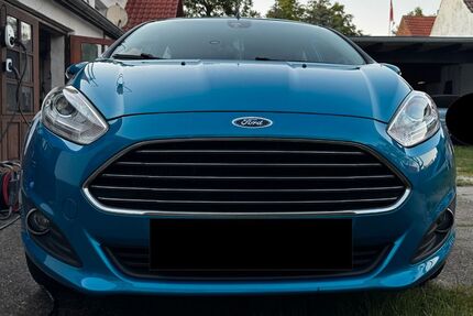 Ford Fiesta 117.000 km 5.400 &euro; Saalhausen 01983