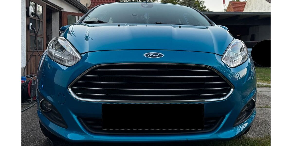 Ford Fiesta 117.000 km 5.400 &euro; Saalhausen 01983