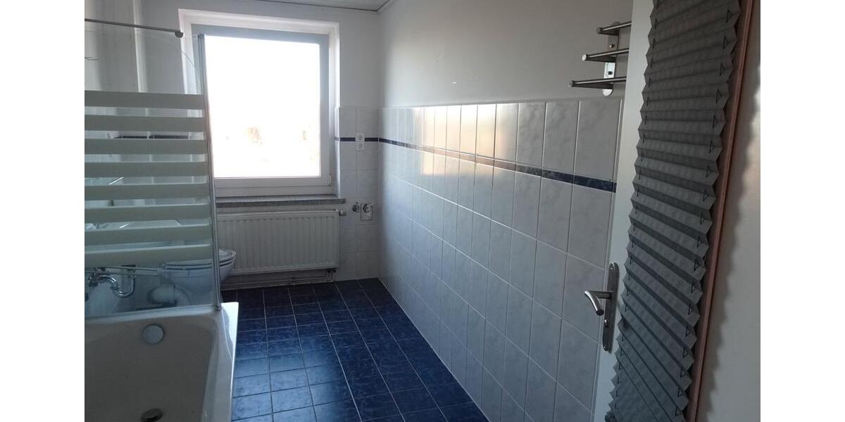 Etagenwohnung Bischofswerda - 4 Zimmer, 86 m&sup2;, 350&euro; | Angebot:26394900