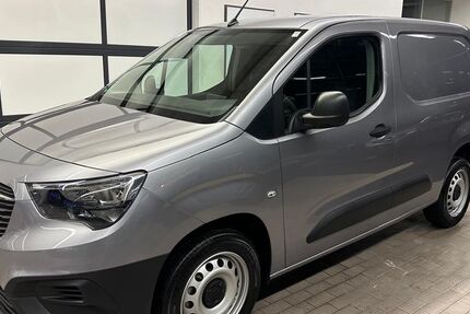 Opel Combo 40.000 km 16.999 &euro; Weissenhorn 89264