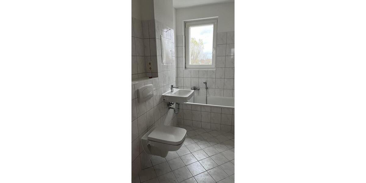 Etagenwohnung Halberstadt - 3 Zimmer, 59 m&sup2;, 350&euro; | Angebot:25254783