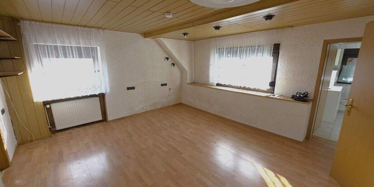 Doppelhaushälfte Saarland - Quierschied Fischbach - 5 Zimmer, 145 m&sup2;, 225.000&euro; | Angebot:25355487
