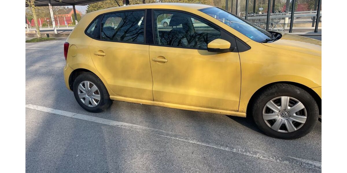 VW Polo 32.800 km 7.900 &euro; Essen 45309