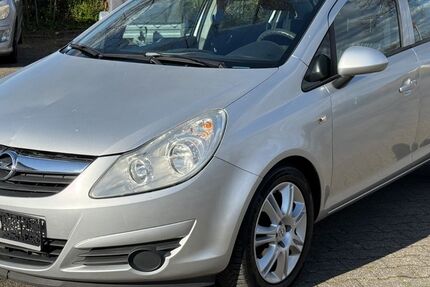 Opel Corsa 170.000 km 2.798 &euro; Rüsselsheim 65428