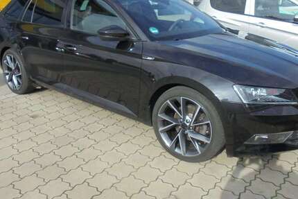 Skoda Superb 160.600 km 17.990 € Petting 83367