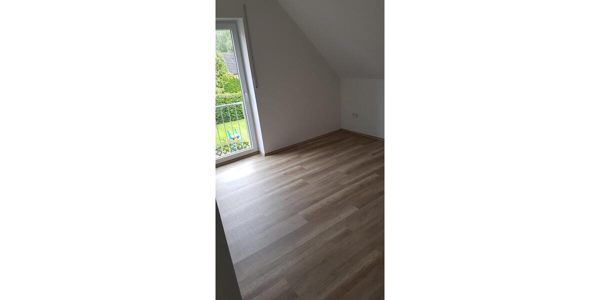 Etagenwohnung Leer (Ostfriesland) - 3 Zimmer, 90 m&sup2;, 270.000&euro; | Angebot:26788433