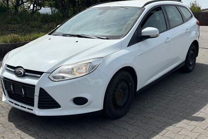 Ford Focus 295.040 km 1.399 &euro; München 81243