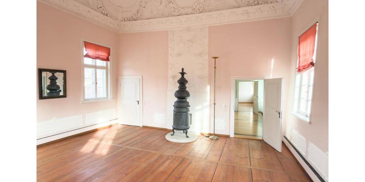 Maisonettenwohnung Ebern - 5 Zimmer, 223 m&sup2;, 1.980&euro; | Angebot:24192661