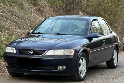 Opel Vectra 100.000 km 2.999 &euro; Mainz 55122