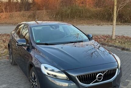 Volvo V40 107.500 km 15.300 &euro; Lüneburg 21337