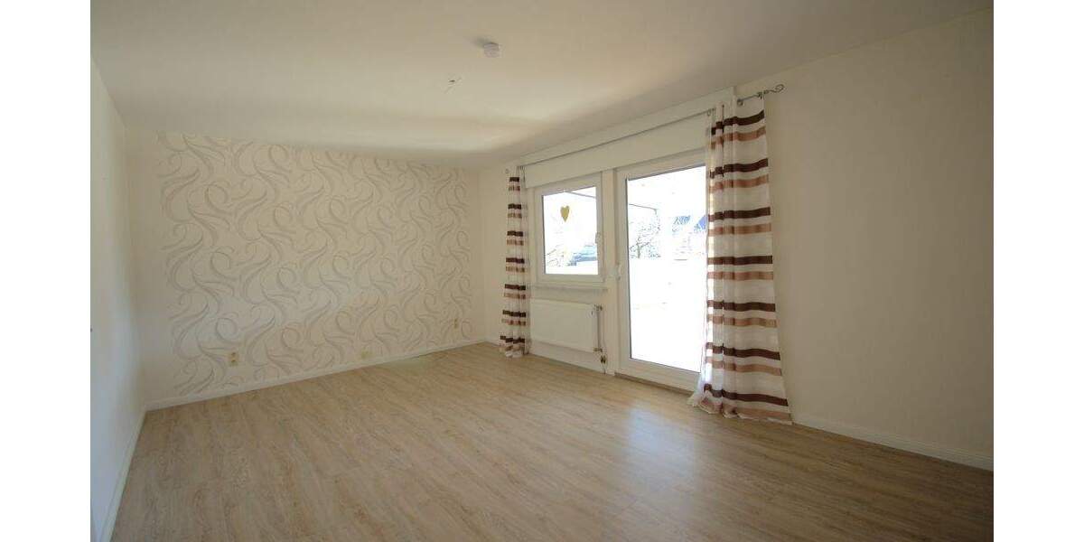 Einfamilienhaus Burg (Dithmarschen) - 7 Zimmer, 200 m&sup2;, 398.000&euro; | Angebot:25604778