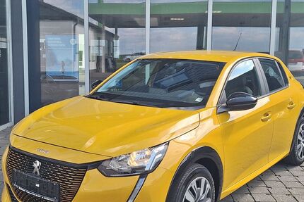 Peugeot 208 25.773 km 15.990 &euro; Kastellaun 56288