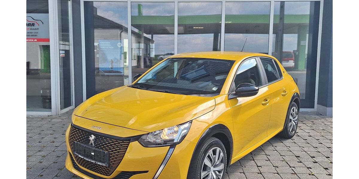 Peugeot 208 25.773 km 15.990 &euro; Kastellaun 56288