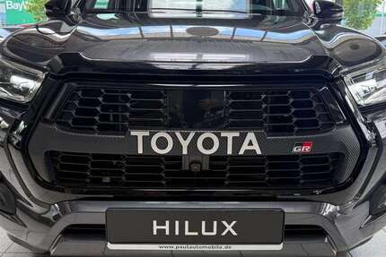 Toyota Hilux 9.422 km 55.895 &euro; Poing bei München 85586