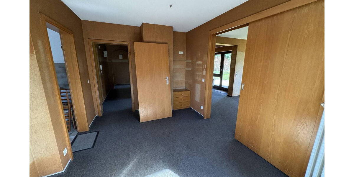 Einfamilienhaus Ellwangen - 7 Zimmer, 167 m&sup2;, 455.000&euro; | Angebot:26167080