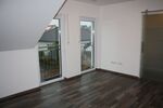 Außergewöhnliches Haus Wohnung über 2 Etagen in ruhiger Lage von Metjendorf-Oldenburg, KFW 70-ModernCarportGarten Wohnen am Rande von Oldenburg
