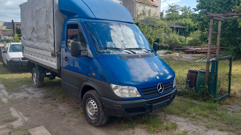 Mercedes-Benz Sprinter 184.000 km 4.900 &euro; Cham 93413
