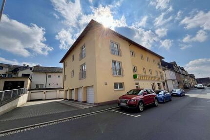 Moderne 3-Zimmerwohnung im Herzen von Neustadt!