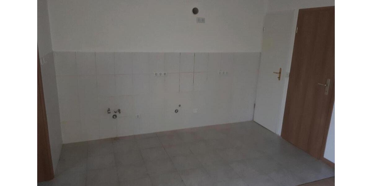 Reihenhaus Emden Tholenswehr - 4 Zimmer, 105 m&sup2;, 1.100&euro; | Angebot:26335862