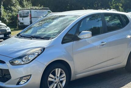 Hyundai ix20 77.000 km 8.790 &euro; Recklinghausen 45665