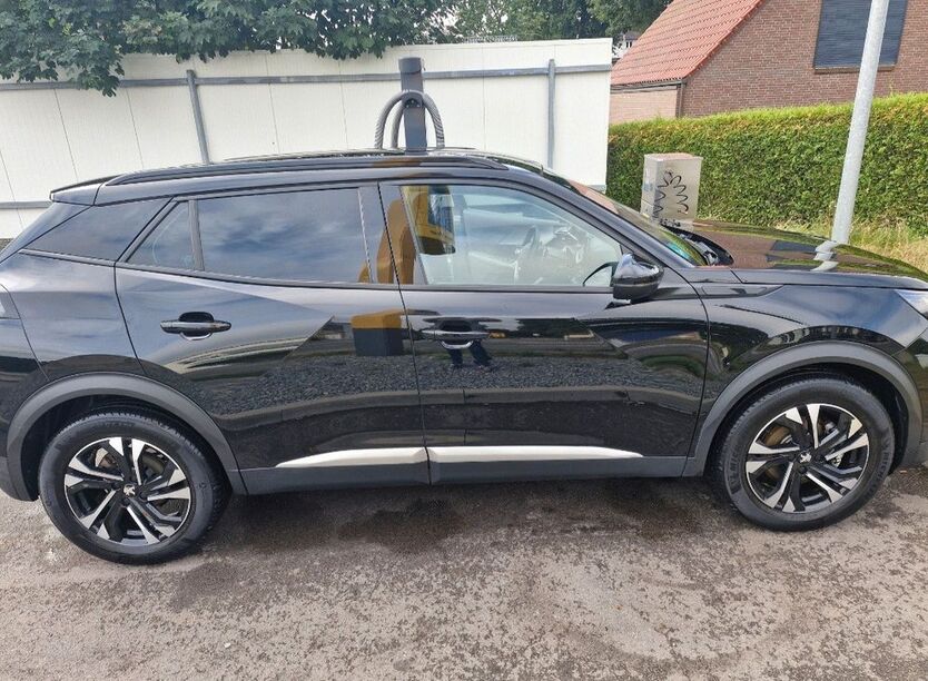 Peugeot 2008 76.600 km 18.000 € Hamburg 21149