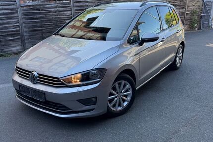 VW Golf 134.633 km 8.999 &euro; Wiesbaden 65189