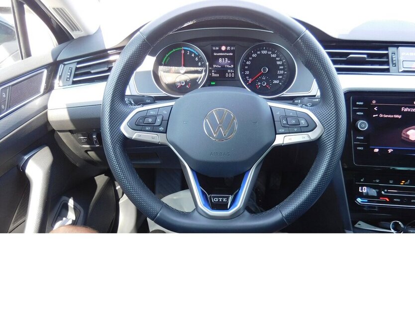 VW Passat Variant 1.4 GTE Benzin/Hybri TSI DSG Navi 35.600 km 23.990 € Vordorf 38533