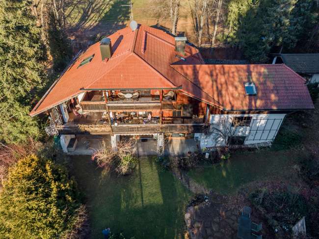 Haus zum Kaufen in Murnau am Staffelsee 1.595.000 € 370 m² 10 zimmer